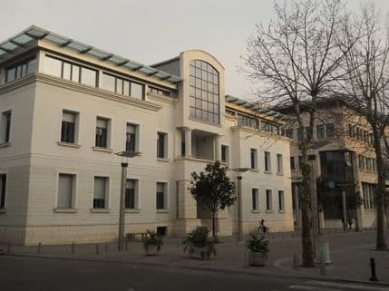 Sjutra promocija knjige „Ko je ko u dijaspori Crne Gore – nauka“. Sjutra promocija knjige „Ko je ko u dijaspori Crne Gore – nauka“.