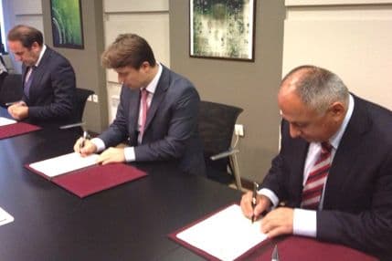 Potpisana inicijativa za uključivanje u roming regulativu EP Potpisana inicijativa za uključivanje u roming regulativu EP