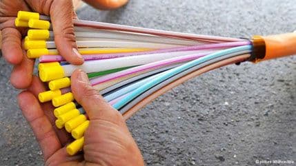 DW: Kako se špijuniraju optički kablovi? DW: Kako se špijuniraju optički kablovi?