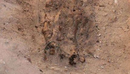 Misteriozni prsteni pronađeni na stopalima staroegipatskih skeleta  Misteriozni prsteni pronađeni na stopalima staroegipatskih skeleta