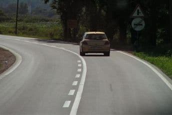 AMSCG: Kolovozi suvi, od danas totalna obustava teretnog saobraćaja u mjestu Đurđevića Tara