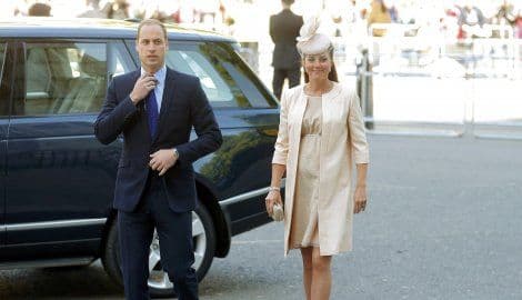 Nerođena beba Vilijama i Kejt dobila zvaničnu titulu Nerođena beba Vilijama i Kejt dobila zvaničnu titulu