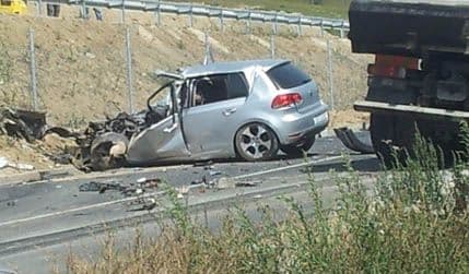 Dvoje povrijeđenih u udesu nedaleko od Dobrakova Dvoje povrijeđenih u udesu nedaleko od Dobrakova