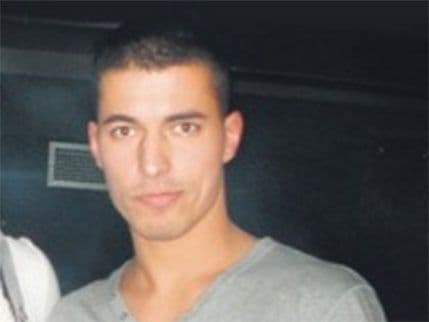 Maneken Damjan Perović oslobođen optužbi za silovanje Maneken Damjan Perović oslobođen optužbi za silovanje