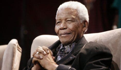 Mendela svjestan i raspoznaje posjetioce Mendela svjestan i raspoznaje posjetioce