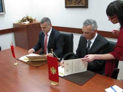 DRI potpisala sporazum sa Državnom revizorskom institucijom Albanije DRI potpisala sporazum sa Državnom revizorskom institucijom Albanije