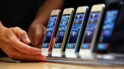 Beč: Uhapšeni kradljivci „ajfonova“ za Balkan Beč: Uhapšeni kradljivci „ajfonova“ za Balkan