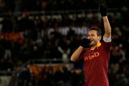 Roma nudi novi ugovor Totiju Roma nudi novi ugovor Totiju