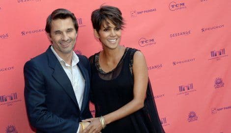 Hale Beri i Olivije Martinez stali na ludi kamen! Hale Beri i Olivije Martinez stali na ludi kamen!