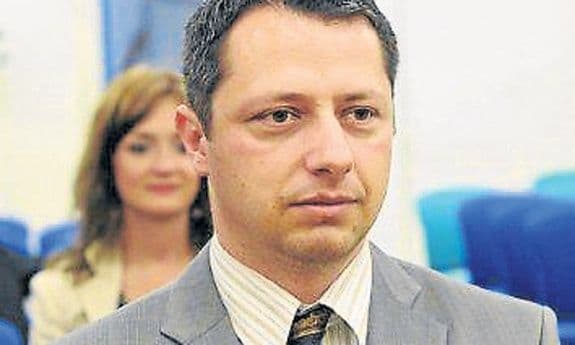 Crna Gora i Hrvatska u avgustu o zajedničkom istraživanju nafte Crna Gora i Hrvatska u avgustu o zajedničkom istraživanju nafte