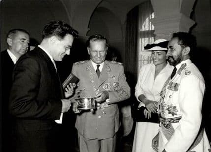 Carski darovi: Titu, s ljubavlju Carski darovi: Titu, s ljubavlju