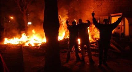 Sud: Niko nije kriv za paljenje Bajrakli džamije u Beogradu Sud: Niko nije kriv za paljenje Bajrakli džamije u Beogradu