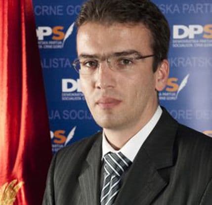 Perišić Staniću: Hajde da obustavimo radove, dok ne napada snijeg! Perišić Staniću: Hajde da obustavimo radove, dok ne napada snijeg!