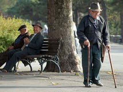 Sjutra isplata penzija za jun Sjutra isplata penzija za jun