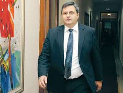 Nova podnosi prijave protiv elektora SNS-a zbog šverca potpisa Nova podnosi prijave protiv elektora SNS-a zbog šverca potpisa