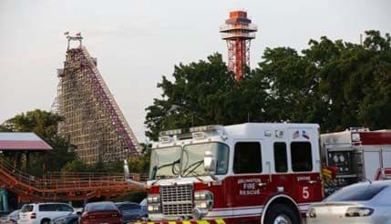 VIDEO: Žena ispala iz džinovskog "voza smrti" i poginula VIDEO: Žena ispala iz džinovskog "voza smrti" i poginula