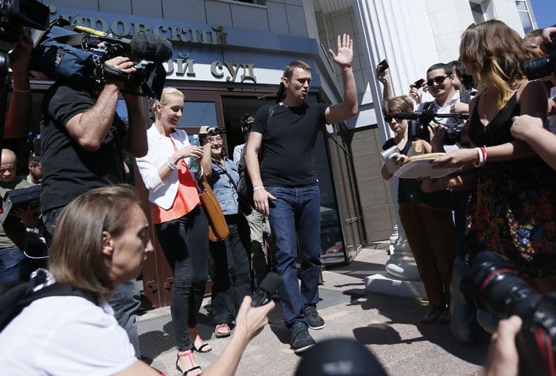 Navaljni pušten iz zatvora, najavio učeće na izborima Navaljni pušten iz zatvora, najavio učeće na izborima