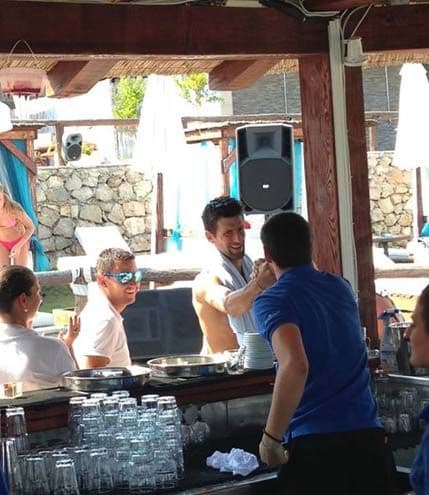 Novak Đoković uživao na plaži Almara Beach Club Novak Đoković uživao na plaži Almara Beach Club