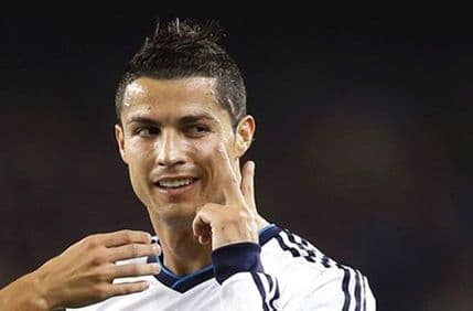 VIDEO: Dječak imao čast da ga izmasira Ronaldo VIDEO: Dječak imao čast da ga izmasira Ronaldo