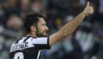 Junajted nudi 15 miliona za Vučinića Junajted nudi 15 miliona za Vučinića