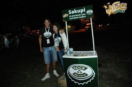 Organizovana akcija čišćenja kamp prostora nakon Lake Fest-a Organizovana akcija čišćenja kamp prostora nakon Lake Fest-a