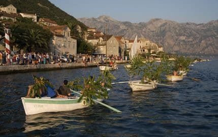 Večeras 561. fašinada u Kotoru Večeras 561. fašinada u Kotoru