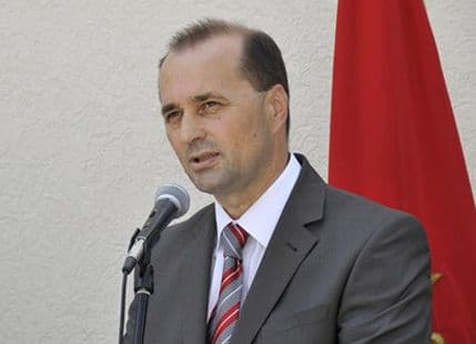 Numanović osudio postavljanje čitulja za Cimbaljevića Numanović osudio postavljanje čitulja za Cimbaljevića