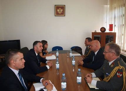 Mašulović primio u oproštajnu posjetu generala Šeberla Mašulović primio u oproštajnu posjetu generala Šeberla