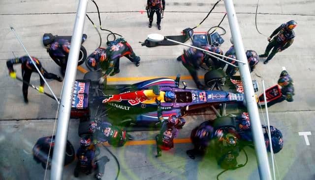 F1 : Ograničenje vremena u boksu? F1 : Ograničenje vremena u boksu?