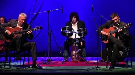 Bulatović, Nikčević i Đuričić zatvaraju “Grad teatar” Bulatović, Nikčević i Đuričić zatvaraju “Grad teatar”