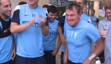 VIDEO: Ekonom Sitija izigravao Klinsmana VIDEO: Ekonom Sitija izigravao Klinsmana