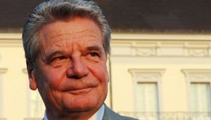 Predsjednik Njemačke: Uzbunjivači poput Snoudena zaslužuju poštovanje Predsjednik Njemačke: Uzbunjivači poput Snoudena zaslužuju poštovanje