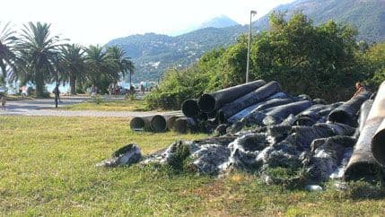 Pozitivna Bar: Organizovati akciju uklanjanja spaljenih cijevi sa šetališta Pozitivna Bar: Organizovati akciju uklanjanja spaljenih cijevi sa šetališta