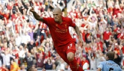 Napoli bacio oko i na Škrtela Napoli bacio oko i na Škrtela