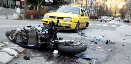 Dvije osobe poginule u udesu u Podgorici Dvije osobe poginule u udesu u Podgorici