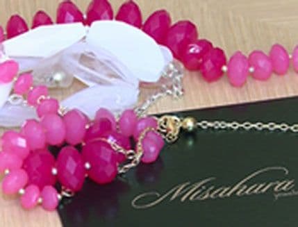 Spektakularnom Bond žurkom predstavljena nova kolekcija nakita Misahara Spektakularnom Bond žurkom predstavljena nova kolekcija nakita Misahara