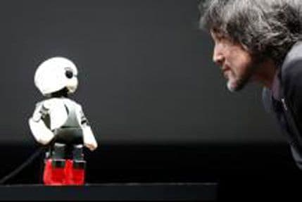 Prvi humanoidni robotski astronaut u svemiru Prvi humanoidni robotski astronaut u svemiru