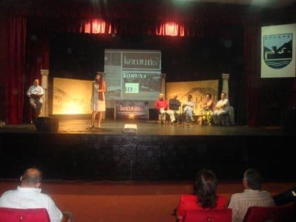 Promovisan časopis „Komuna” Promovisan časopis „Komuna”