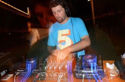 "Deep Secret Sessions" DJ Chevalier-a u Tivtu "Deep Secret Sessions" DJ Chevalier-a u Tivtu