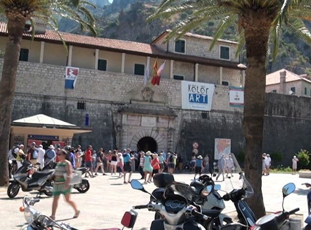 Turistički poslenici Kotora zadovoljni ovogodišnjom sezonom Turistički poslenici Kotora zadovoljni ovogodišnjom sezonom