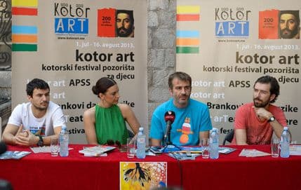 KOTOR ART: Njegoševo djetinjstvo u "Kako rastu veliki ljudi" na zatvaranju festivala KOTOR ART: Njegoševo djetinjstvo u "Kako rastu veliki ljudi" na zatvaranju festivala