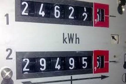 Prosječan julski račun za struju 37,4 eura Prosječan julski račun za struju 37,4 eura