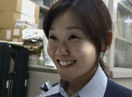 VIDEO: Japanci uče kako da se smiju na poslu VIDEO: Japanci uče kako da se smiju na poslu