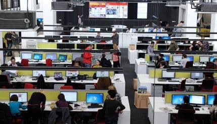 Izdavač Blica tužio TV Pink i list Informer zbog nelojalne konkurencije Izdavač Blica tužio TV Pink i list Informer zbog nelojalne konkurencije