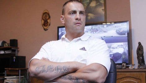 Blic: Uhapšen Aleksandar Čabarkapa zbog pokušaja ubistva bivšeg muža Ljube Pantović Blic: Uhapšen Aleksandar Čabarkapa zbog pokušaja ubistva bivšeg muža Ljube Pantović