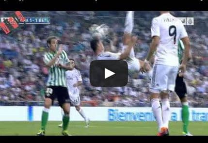 Pogledajte kako je Ronaldo makazicama pogodio sebe u glavu /video/ Pogledajte kako je Ronaldo makazicama pogodio sebe u glavu /video/