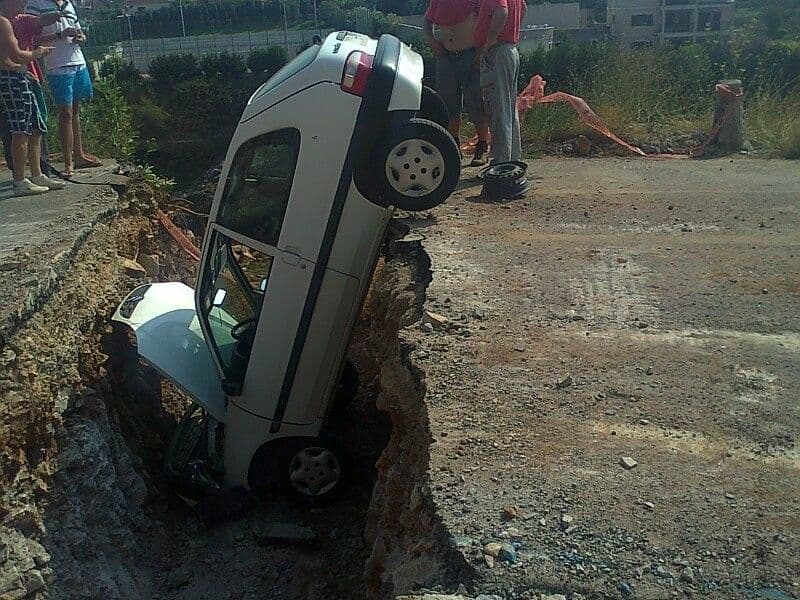 Autom upao u kanal Autom upao u kanal