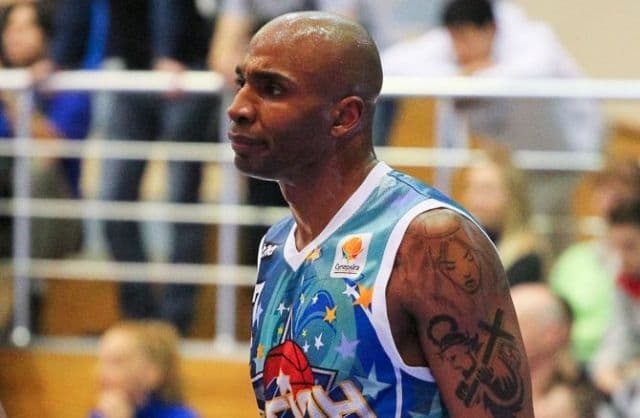 Frederik Haus, bivši košarkaš Partizana, potpisao za klub sa Kosova Frederik Haus, bivši košarkaš Partizana, potpisao za klub sa Kosova