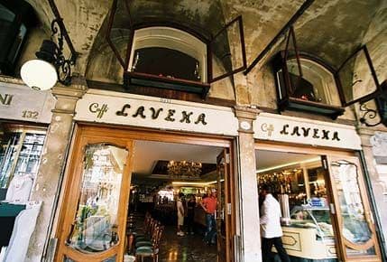 Ah, ta Venecija: 100€ za 4 kafe i 3 likera Ah, ta Venecija: 100€ za 4 kafe i 3 likera