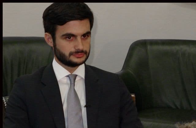 KRSTIĆ: Stezanje kaiša ili propast KRSTIĆ: Stezanje kaiša ili propast